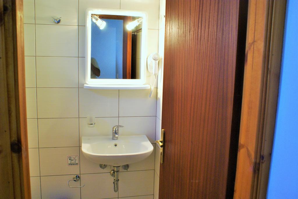 Grammatoula Aparthotel Nikiana Room photo