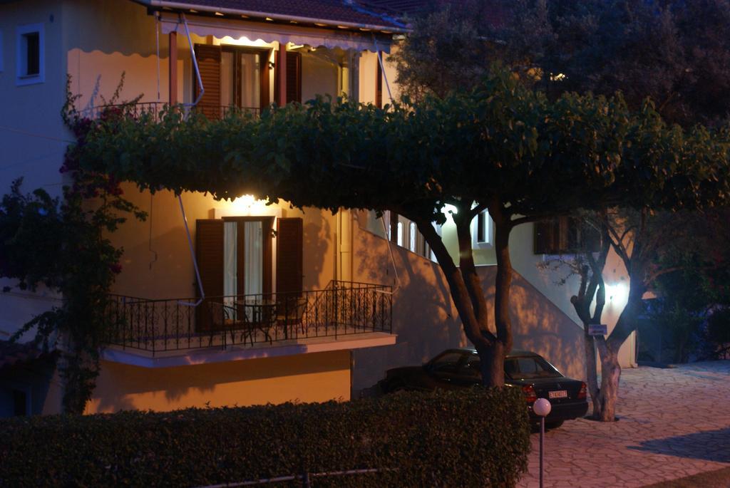 Grammatoula Aparthotel Nikiana Exterior photo
